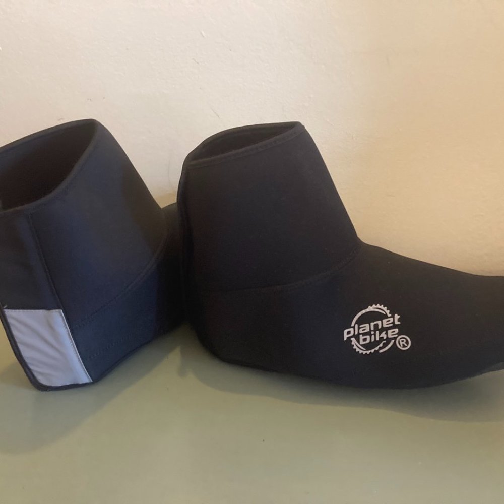 NEW Planet Bike COMET Cycling Shoe Covers Size Medium